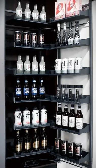 Archis Bar Unit Pull-Out pantry system with bottles organised on dark anthracite shelves