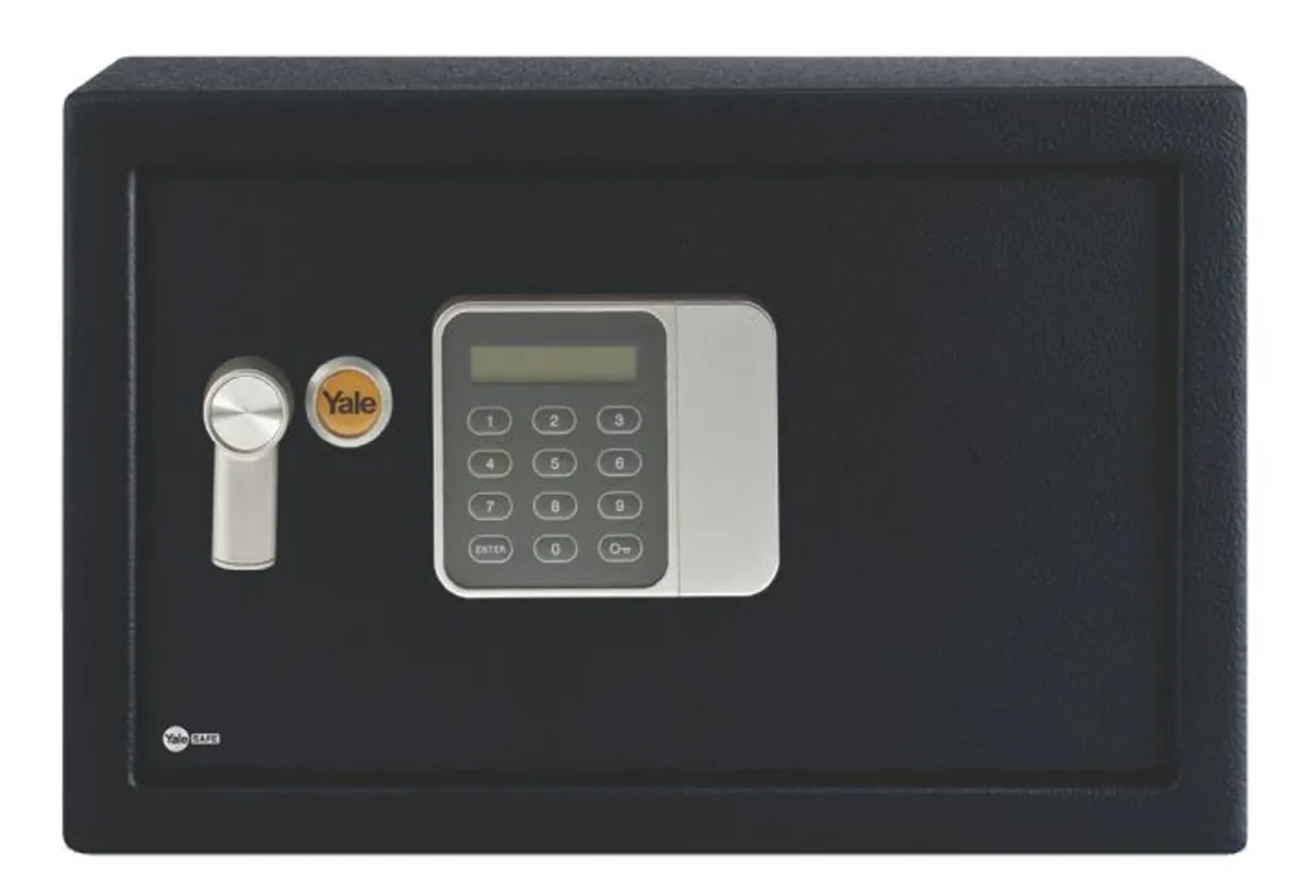 Yale Guest Safe for Hotels photo 2