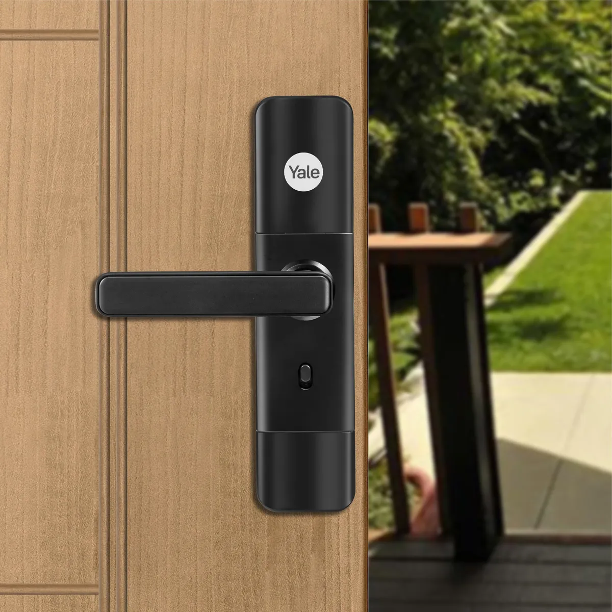 Yale YDME 50 NxT Digital Door Lock photo 5